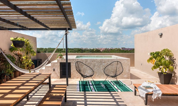 Zama Apartment | Casa Madera Tulum - PH with private pool and bbq, 10 minutes from the beach.