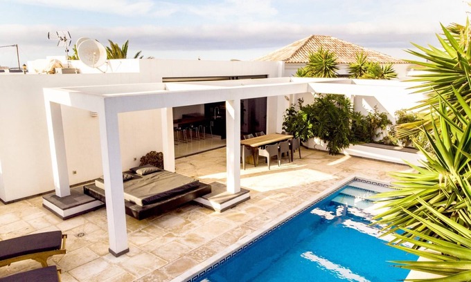 La Oliva Villa | Casa Maeva with heated pool in El Roque