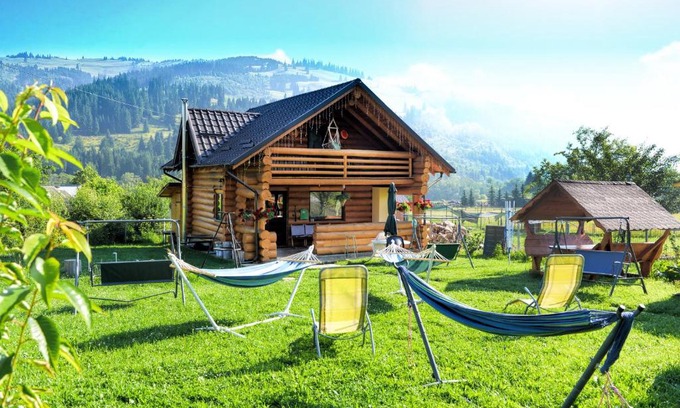 Vatra Dornei House | Casa Maia