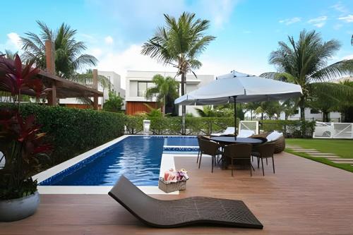 Jenipabu House | Casa Malu 5 Suítes 50 Metros do MAR Guarajuba-BA
