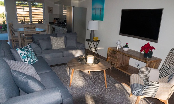 Santa Rosa Apartment | Casa Marbella Apartment
