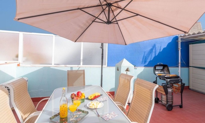 El Palo Villa | Casa Marenga El Palo Málaga by Ruralidays