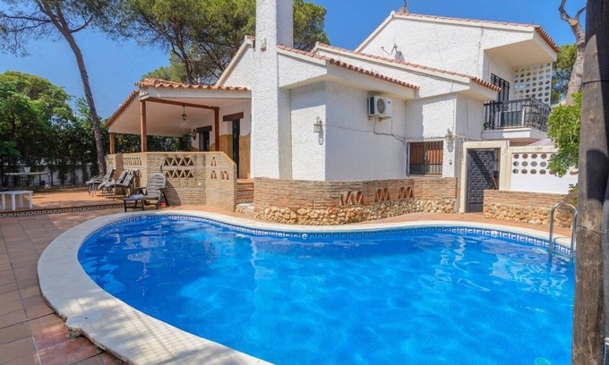 Punta Umbria Villa | Casa Marquesa Punta Umbría by Ruralidays