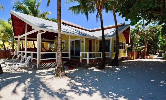 West Bay House | Casa Martin, by Island House Vacation Rentals