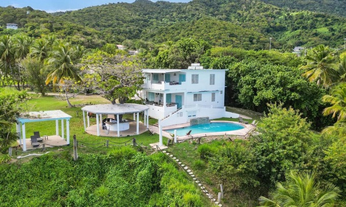 Maunabo House | Casa Maunazul | Ocean Front House W/Pool and View