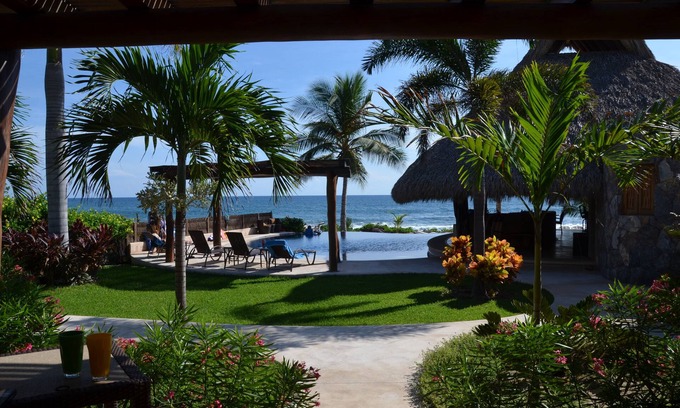 Troncones Villa | CASA MAYA-Private Beachfront Luxury-Surf, Solitude, Infinity.