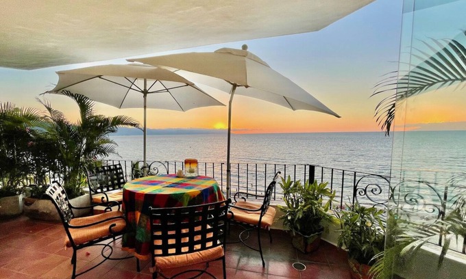 Emiliano Zapata Condo | Casa McMullen - Most Sought After Beachfront Property