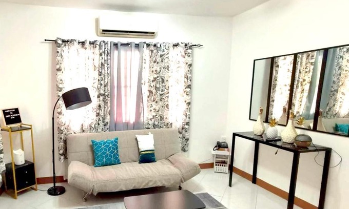Lipa Apartment | Casa Mercado I