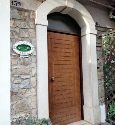 Satriano di Lucania Apartment | Casa Miglionico