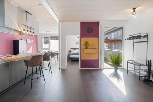 Langenthal Apartment | Casa Milla, Apartment Wuhr - Zentrales Loft am Fluss inklusive Parkplatz