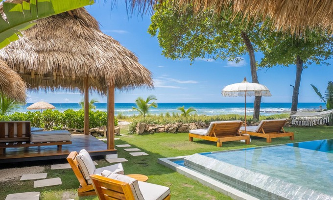 Carmen Villa | Casa Milya - Luxury Villa on the Beach! 4 Master Suites and Infinity Pool