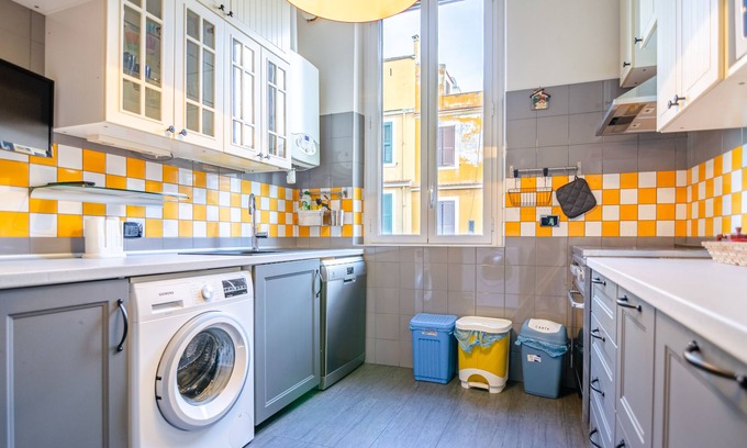 Nomentano Apartment | CASA MIRELLA - ROMA -