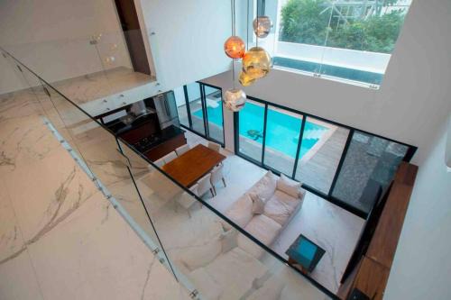 Isla Mujeres House | Casa Moderna de 4 Pisos Con Rooftop Vista Al Mar