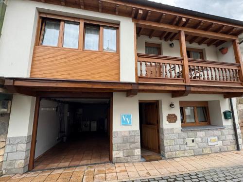 Bimenes Municipality House | Casa Moises en Bimenes