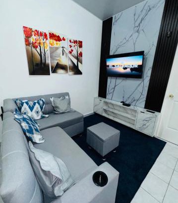San Miguel House | Casa Monaco