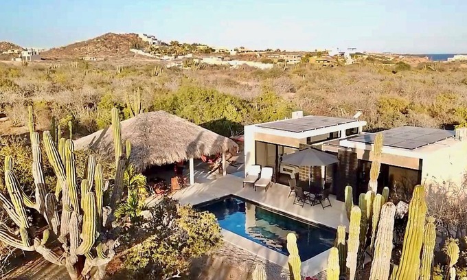 Los Zacatitos House | Casa Moonshine, 2 casitas w/private pool and A.C. short walk to the beach!