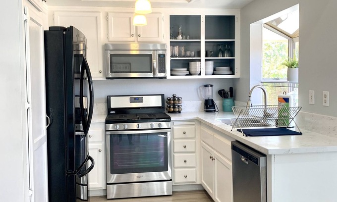 Moreno Valley House | Casa M’Valle 5min to Lake Perris, hospitals w/Rv prkn