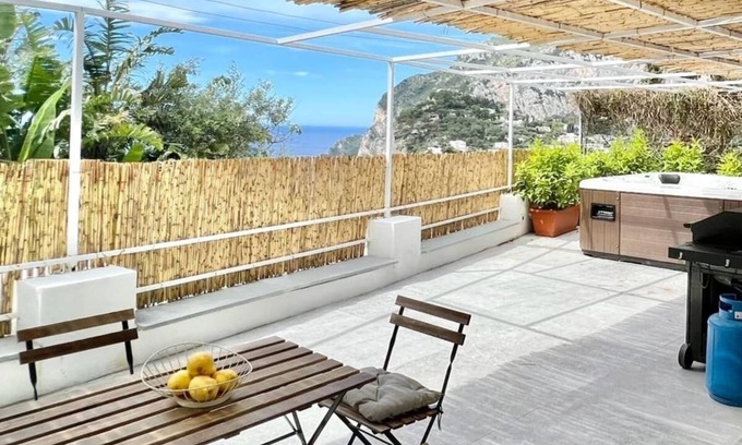 Tiberio Apartment | Casa Nannina - Your Home in Capri