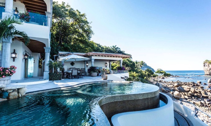 South Shore Hotel Area Villa | Casa Nautica Luxury villa