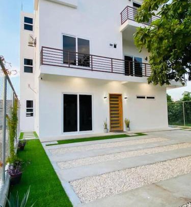 Flores House | Casa Nefertari I