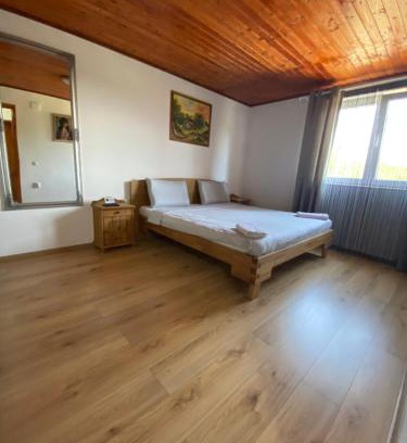 Hateg House | Casa Nicollae