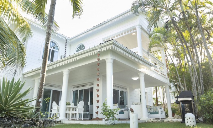 Playa Chiquita Villa | Casa Nina Oceanfront Villa-a Paradise in Sosua, DR.