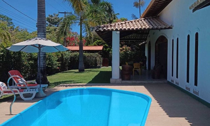 Centro House | Casa no Cond. Angra de Ipioca. Com Piscina, Perfeita Para Famílias