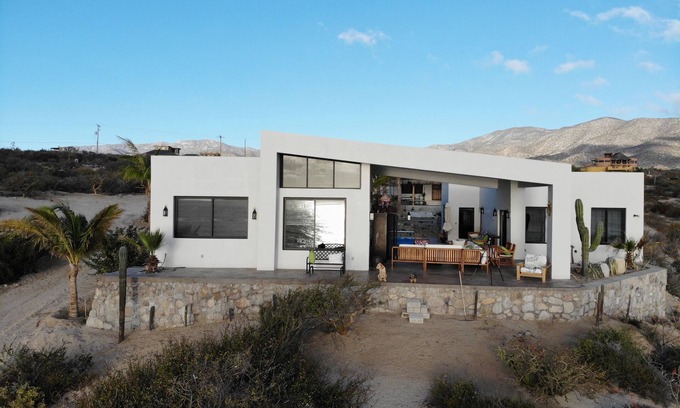 El Sargento House | Casa No Name is beautiful and comfortable compound