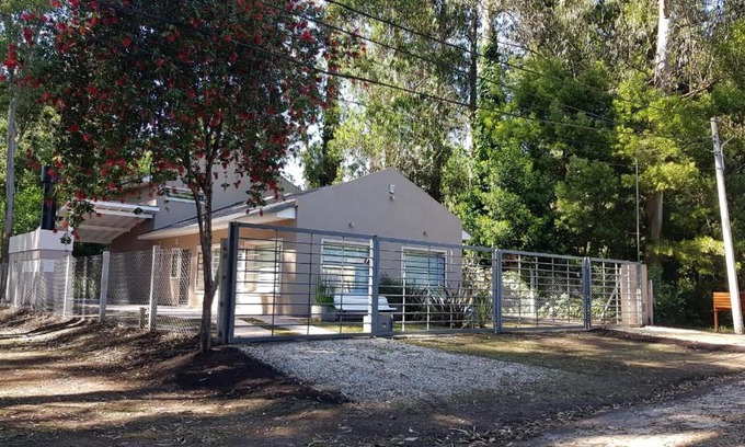 Bosque Peralta Ramos House | Casa Norte Bosque Peralta Ramos