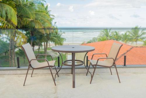 Olivenca House | Casa Pé na Areia a 10m da Praia! Imperdível!
