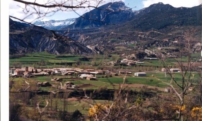 Murillo de Liena Cottage | Casa Pabán apartments for 5 people