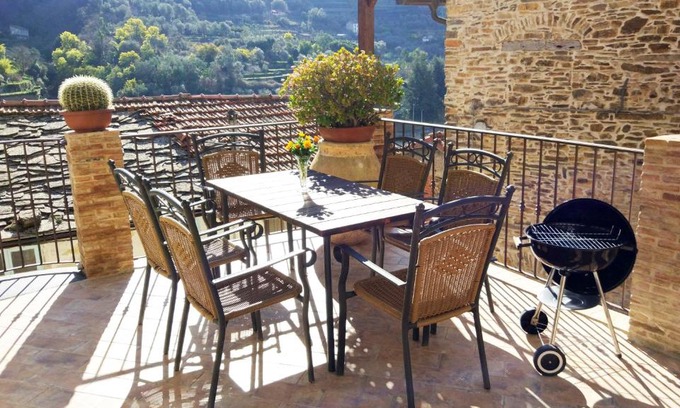 Badalucco House | Casa Pablo