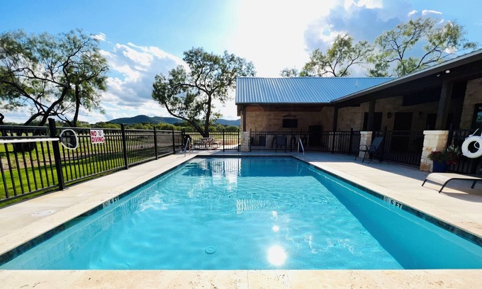 Rio Frio House | Casa Pacana - Private Frio Canyon Resort-Type Property w/Views!