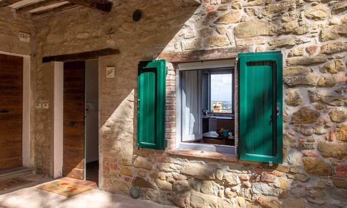 Paciano Apartment | Casa Paciano, near town, apartments with pool, Olivo
