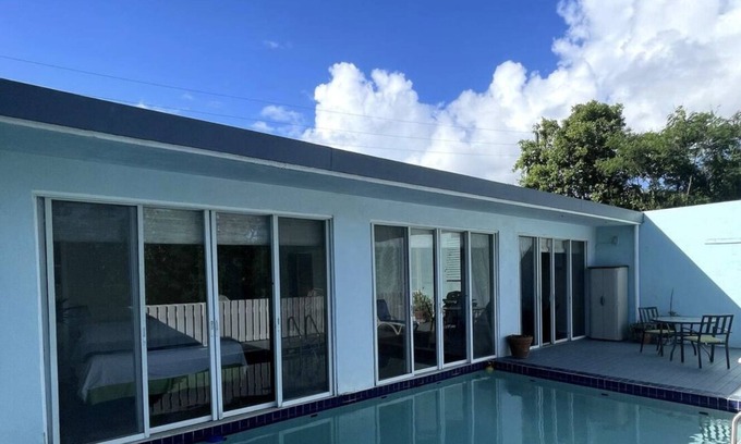 Red Hook Condo | Casa Palmera, Your Own Private Pool in Paradise Just a Short Walk From the Beach