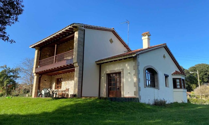Vidiago House | Casa Paz de Marina Llanes