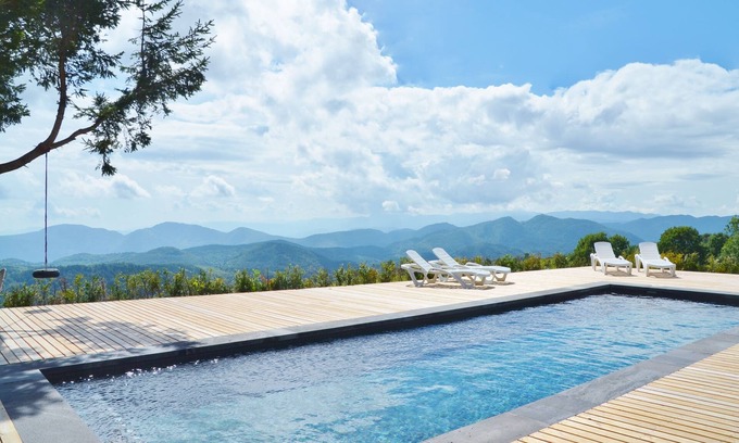 Camprodon House | Casa Peltés - Stunning 360° Views, Lovely Pool, Luxury & much more