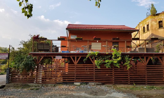 Bazias House | Casa Pescărușul Vesel