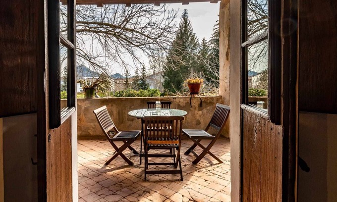 Sant Feliu de Pallerols House | CASA PRAT - tranquility, history and nature
