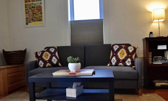 Albuquerque House | Casa Prickly Pear near Old Town and Downtown