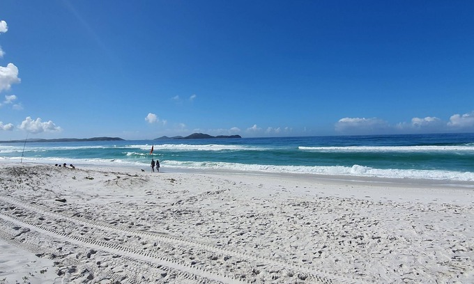 Foguete House | Casa Principality Dunes Park with foot in the sand and sea front