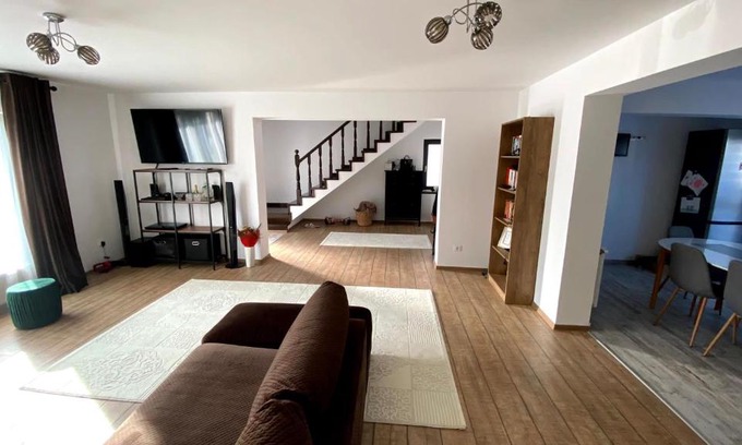Targoviste House | Casa Priseaca 3 dormitoare