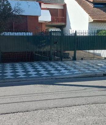 Monte Grande House | Casa Privada Monte Grande y cochera