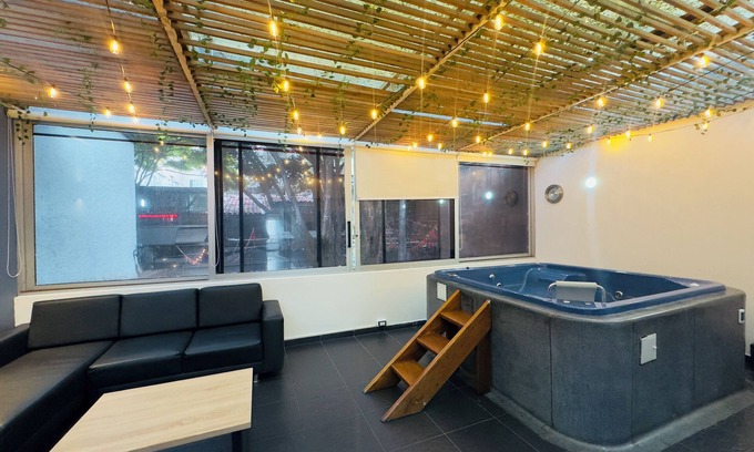 Zona Rosa Apartment | Casa Provenza Cartagena – Private Jacuzzi 3 Bedroom apartment in Provenza