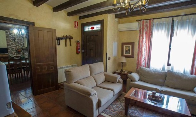 San Pablo de los Montes Cottage | Casa Rural Cristina I, II and III for 4 people