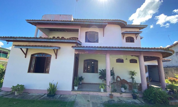 Valenca House | Casa Raiz