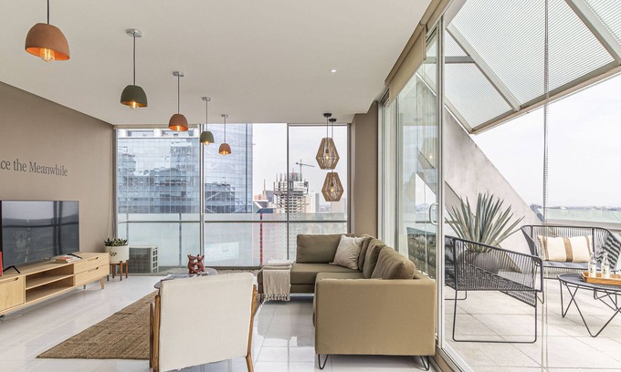 Reforma Condo | Casa Reforma by Kukun
