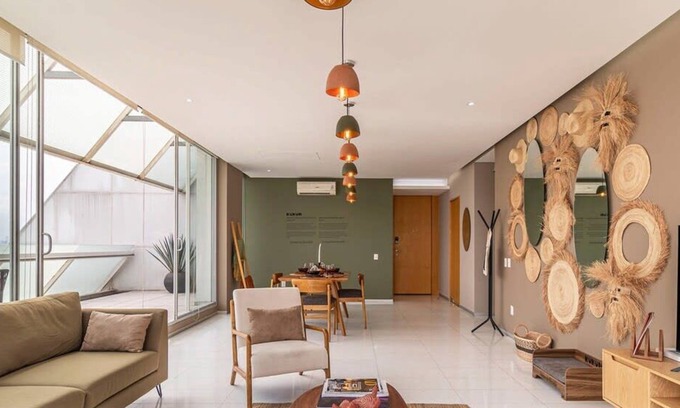 Downtown Mexico City Condo | Casa Reforma by Kukun