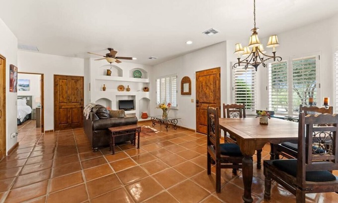 Wickenburg Villa | Casa RODEO a Luxury Casita near downtown, w/horse corrals