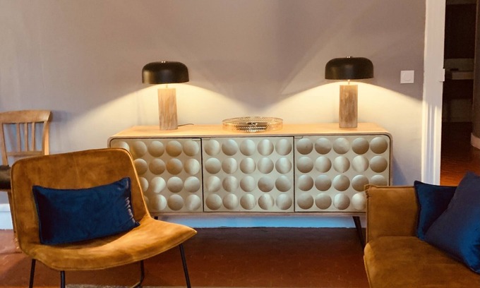 Gares Apartment | Casa Roma old town Montpellier